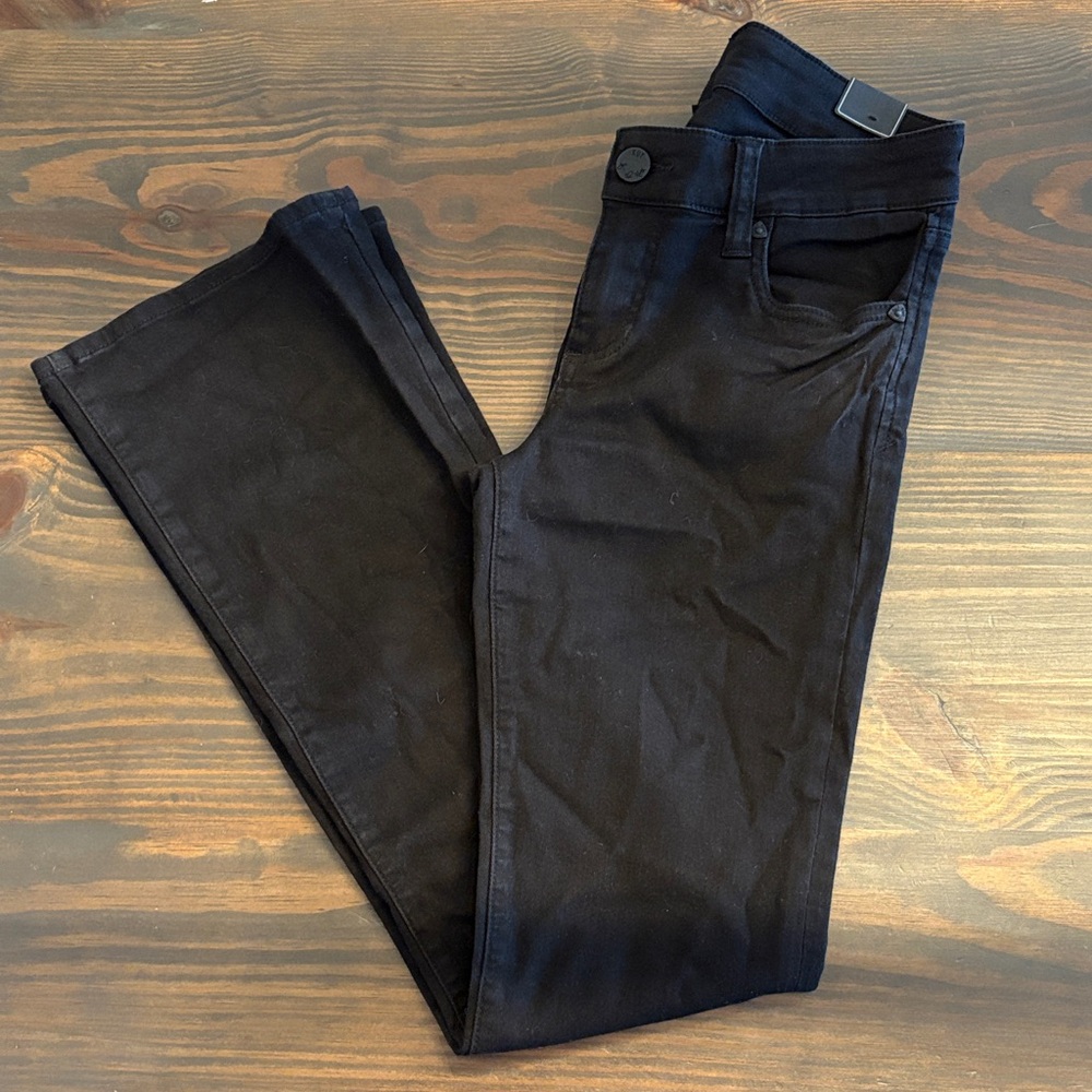 NWOT Kut from the Kloth. Natalie High Rise Bootcut pants. Size 4.